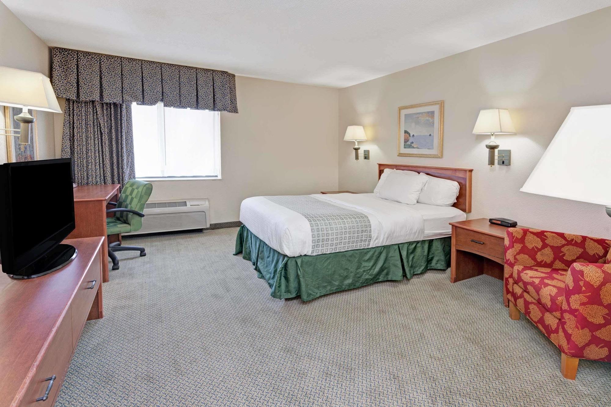 Baymont By Wyndham Detroit Airport/Romulus Hotel Luaran gambar