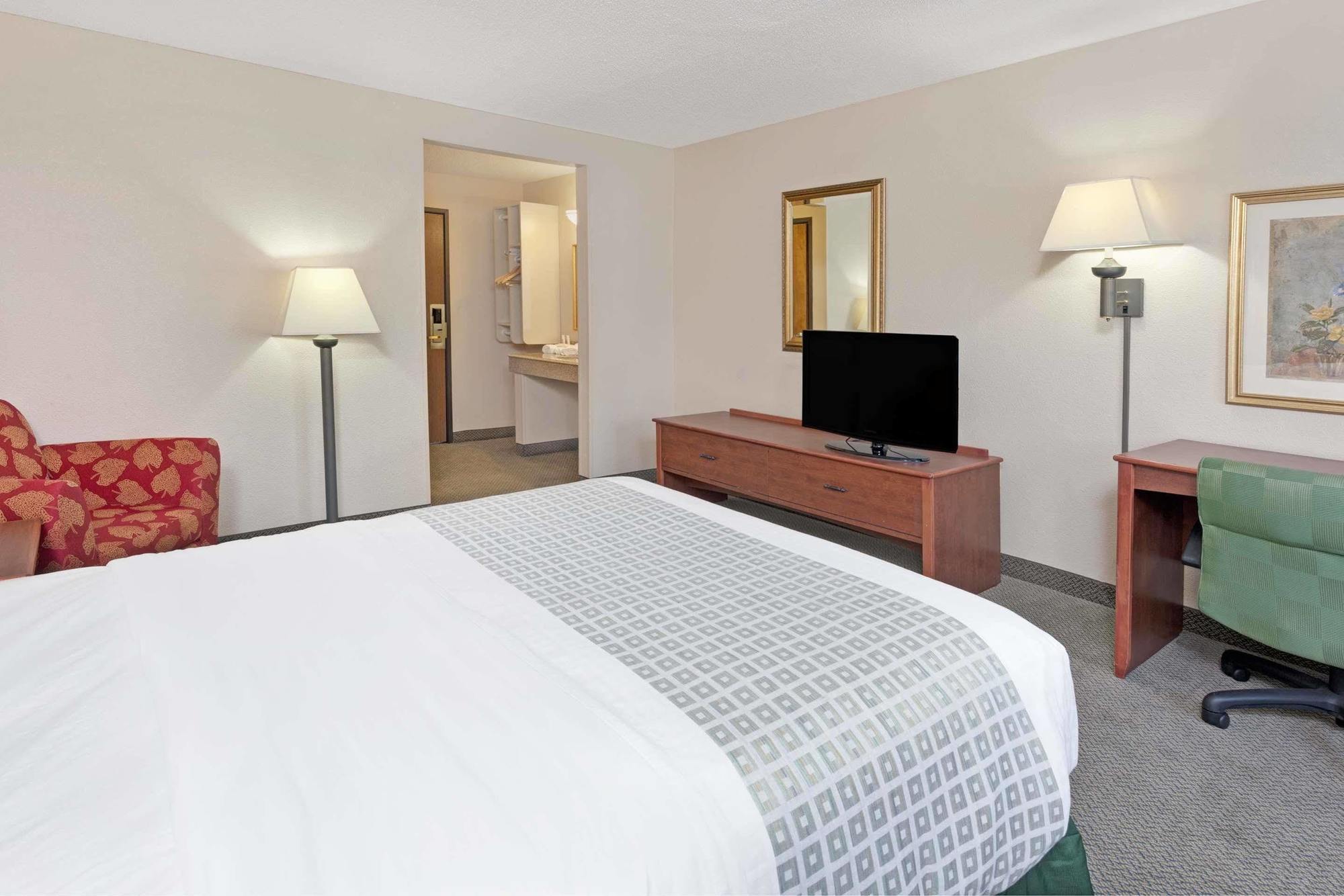 Baymont By Wyndham Detroit Airport/Romulus Hotel Luaran gambar